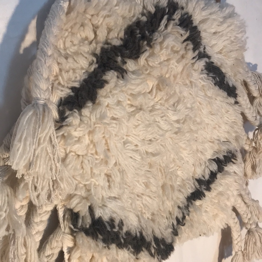 Mini Shag Carpet Rug - Picture 2 of 6